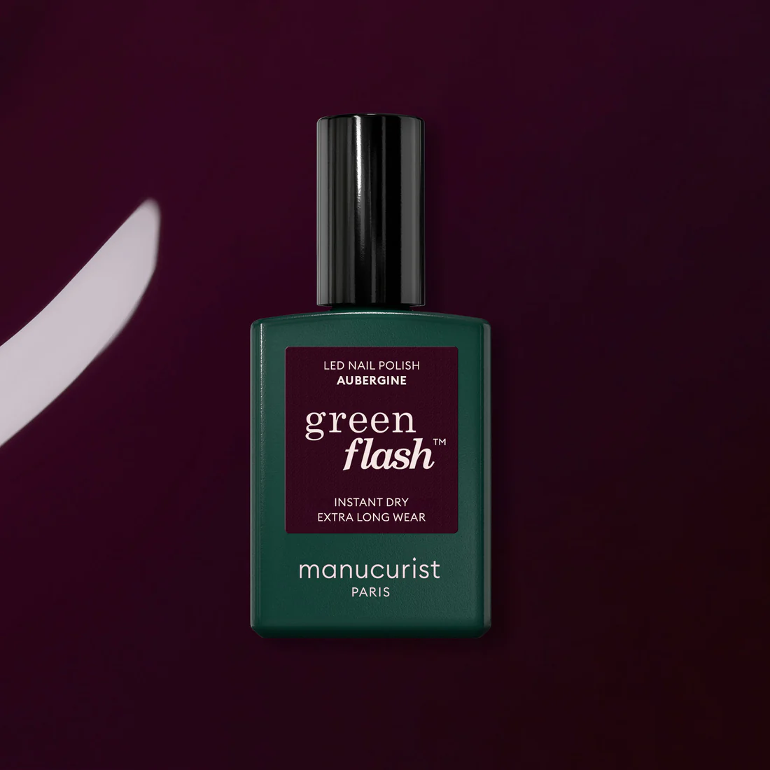 Photo du produit, vernis à ongle violet foncé